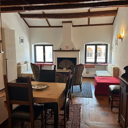 Delle Erbe Апартаменты