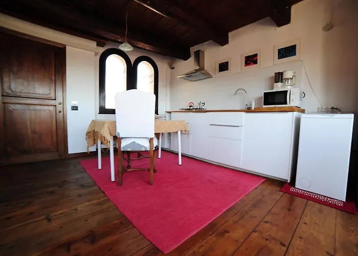 Apartment Delle Erbe *